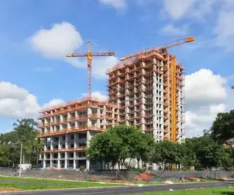 obra no Bosque dos Salesianos